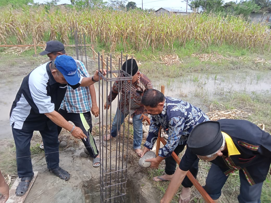 Rahudman Letakkan Batu Pertama Sopo Godang Tabagsel di Percut Sei Tuan