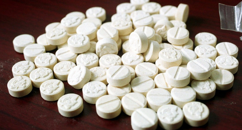 Polda Sumut Sita 998 Butir Ekstasi dari 3 Pria di Medan