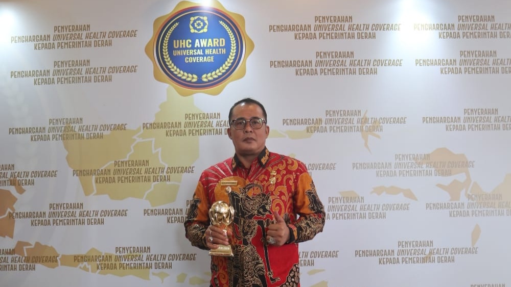 Medan Raih UHC Award, Bukti Menantu Jokowi Serius Tingkatkan Pelayanan Kesehatan