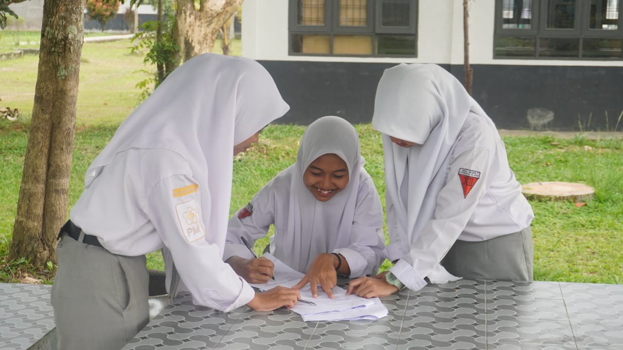 SMAN 1 Pangkalansusu Gelar Workshop Perangkat Ajar, Ini Tujuannya