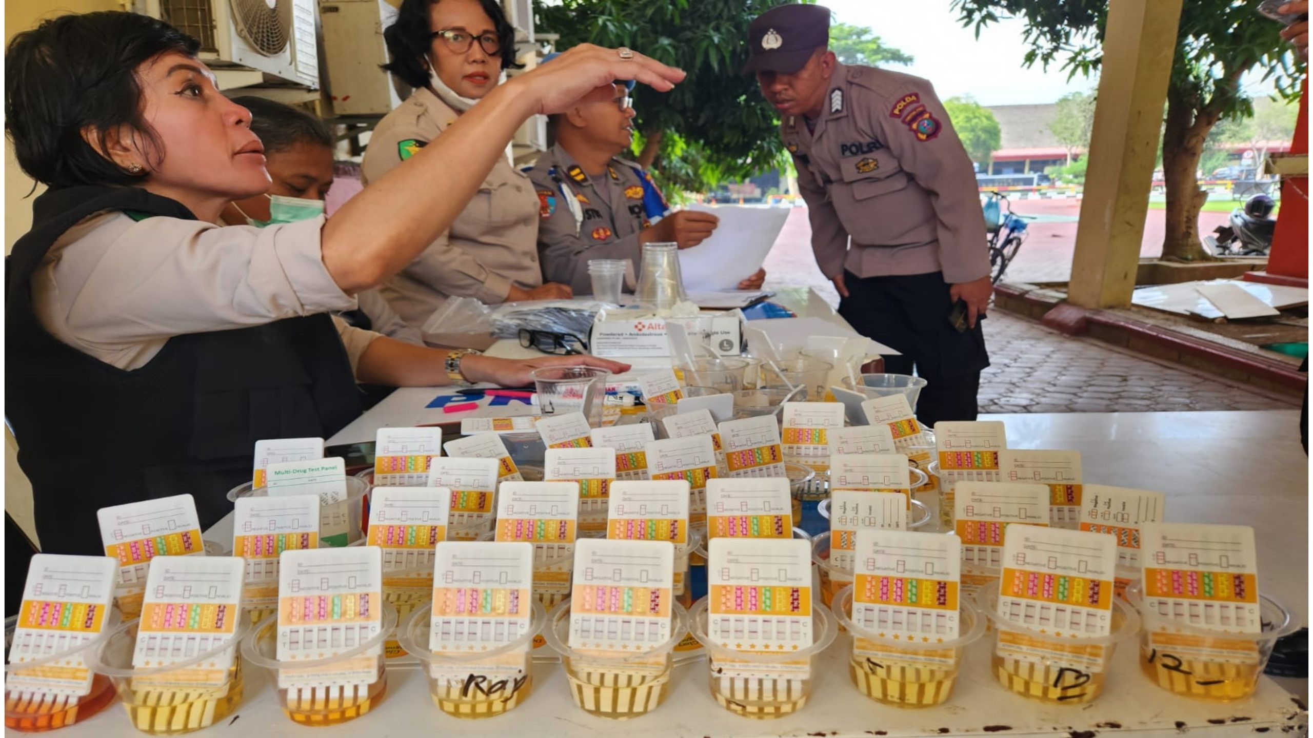 Cegah Peredaran Narkoba Internal, Polda Sumut Cek Urine Personel