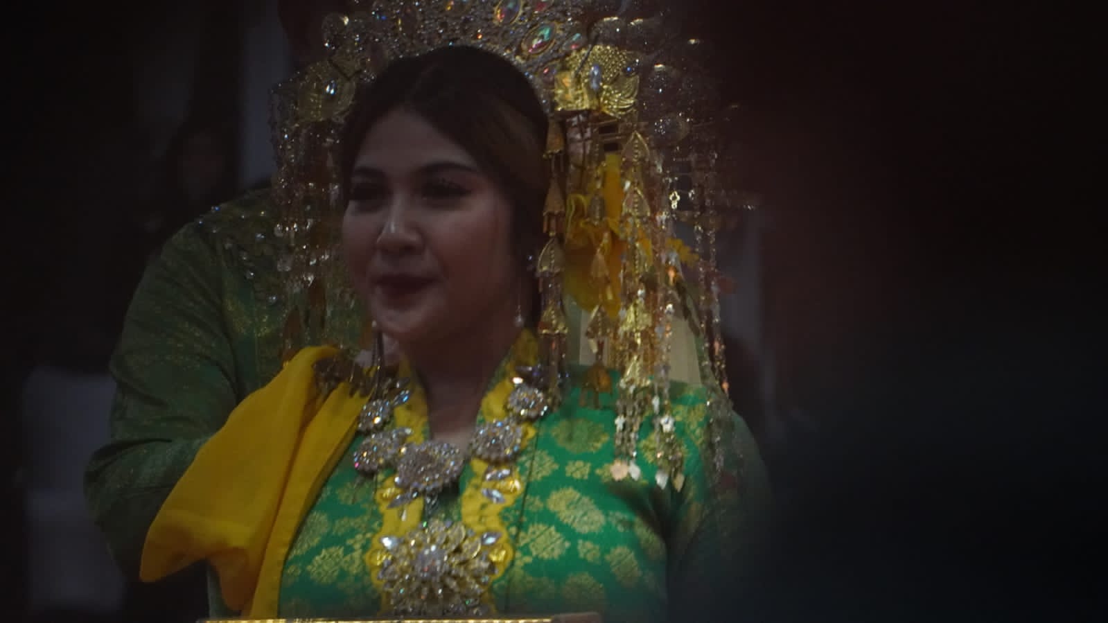 Syahwat Pria Timbul dari Senyum Wanita?