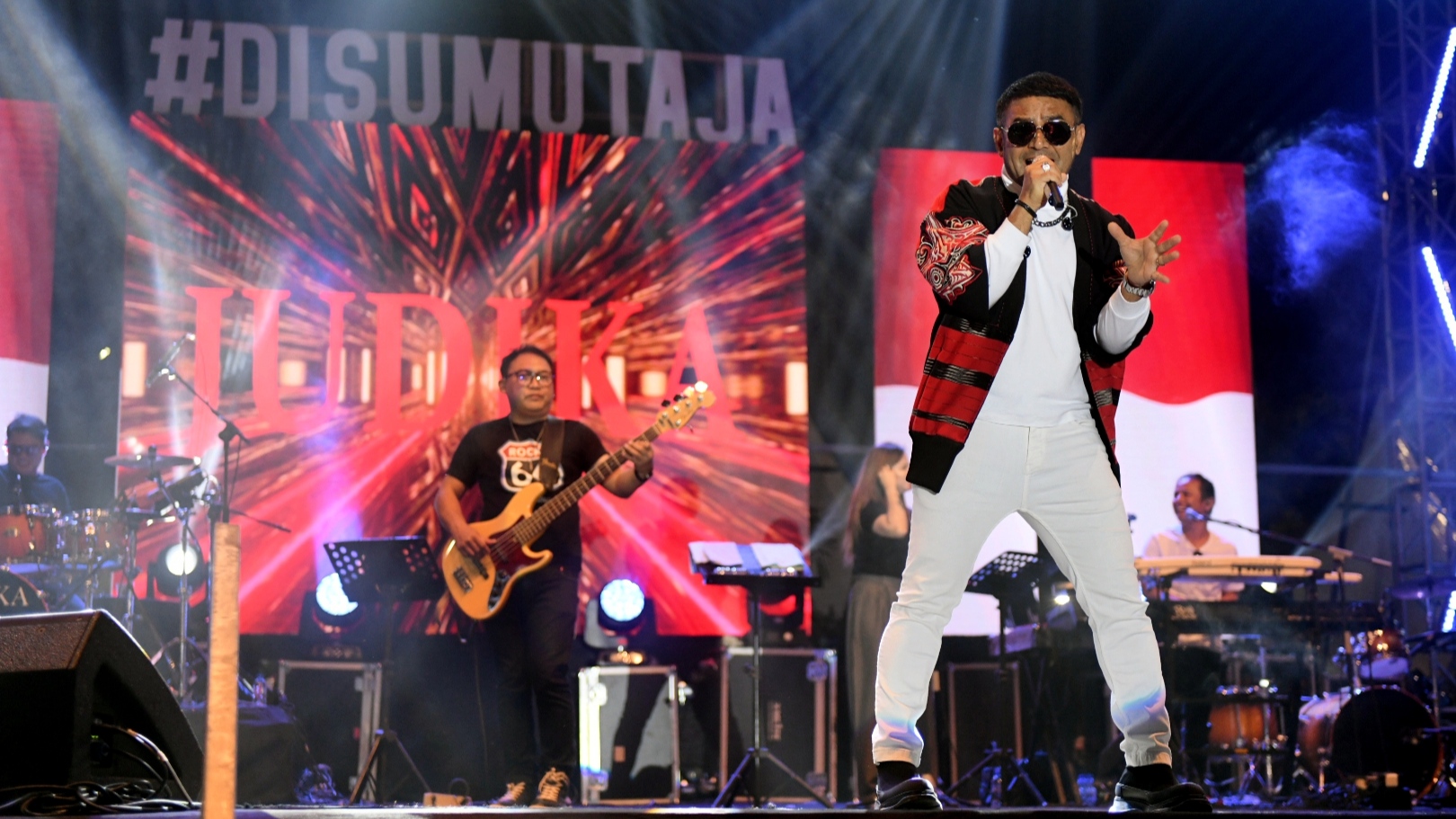 Judika Hibur Ribuan Masyarakat di Pesta Rakyat Sumut Bermartabat