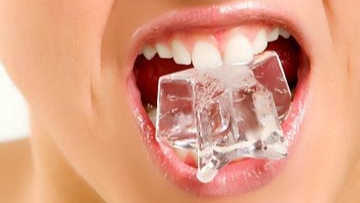 Konsumsi Es Batu Sebabkan Penyakit Anemia Defisiensi Besi