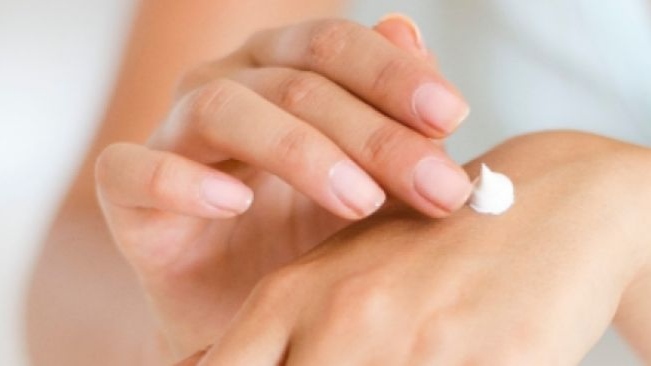 JANGAN SALAH, Ini 6 Waktu Tepat Memakai Body Lotion