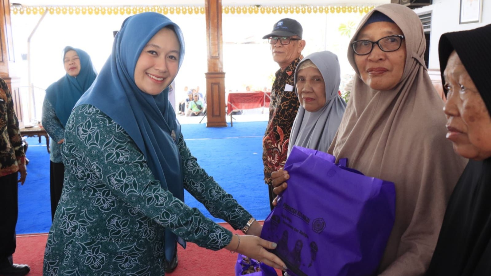 250 Kaum Duafa & Anak Yatim Terima Sembako Pemko Binjai