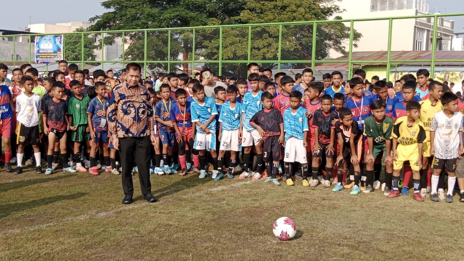 Kompetisi Sepak Bola Kelompok Usia Digelar Dispora Medan