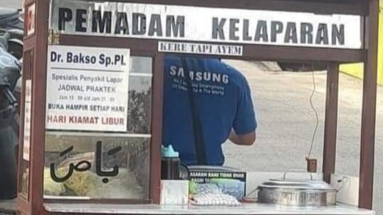 Pedagang Bakso Gunakan Teknik Marketing Jokes Demi Menarik Pelanggan