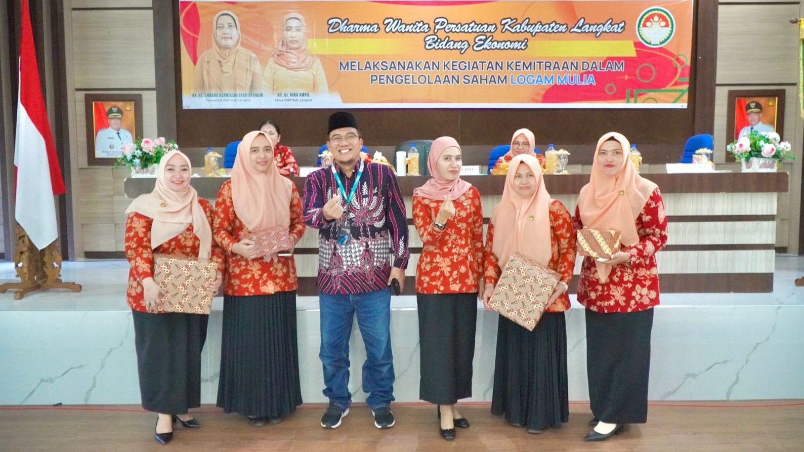 Program Ekonomi DWP Langkat Kelola Logam Mulia