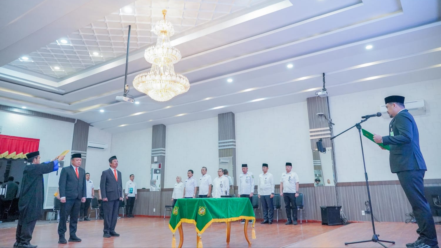 Baru Dilantik, Ini Kadis Pendidikan & Kepala Bapenda Pemko Medan