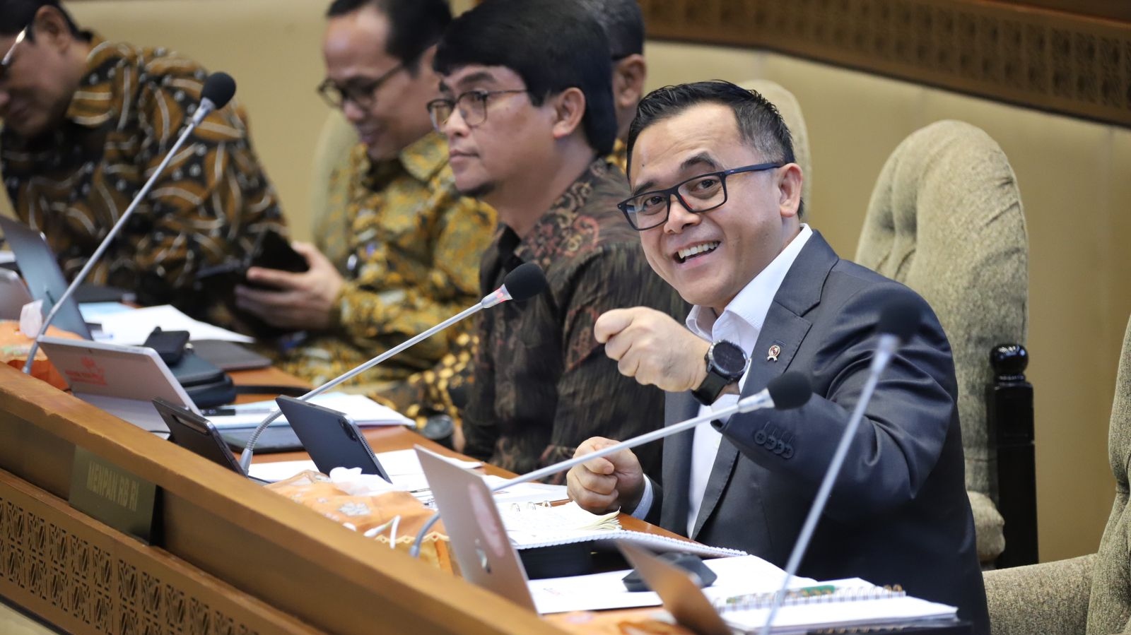 ASN Dapat ‘Cuti Ayah’ Saat Istri Melahirkan