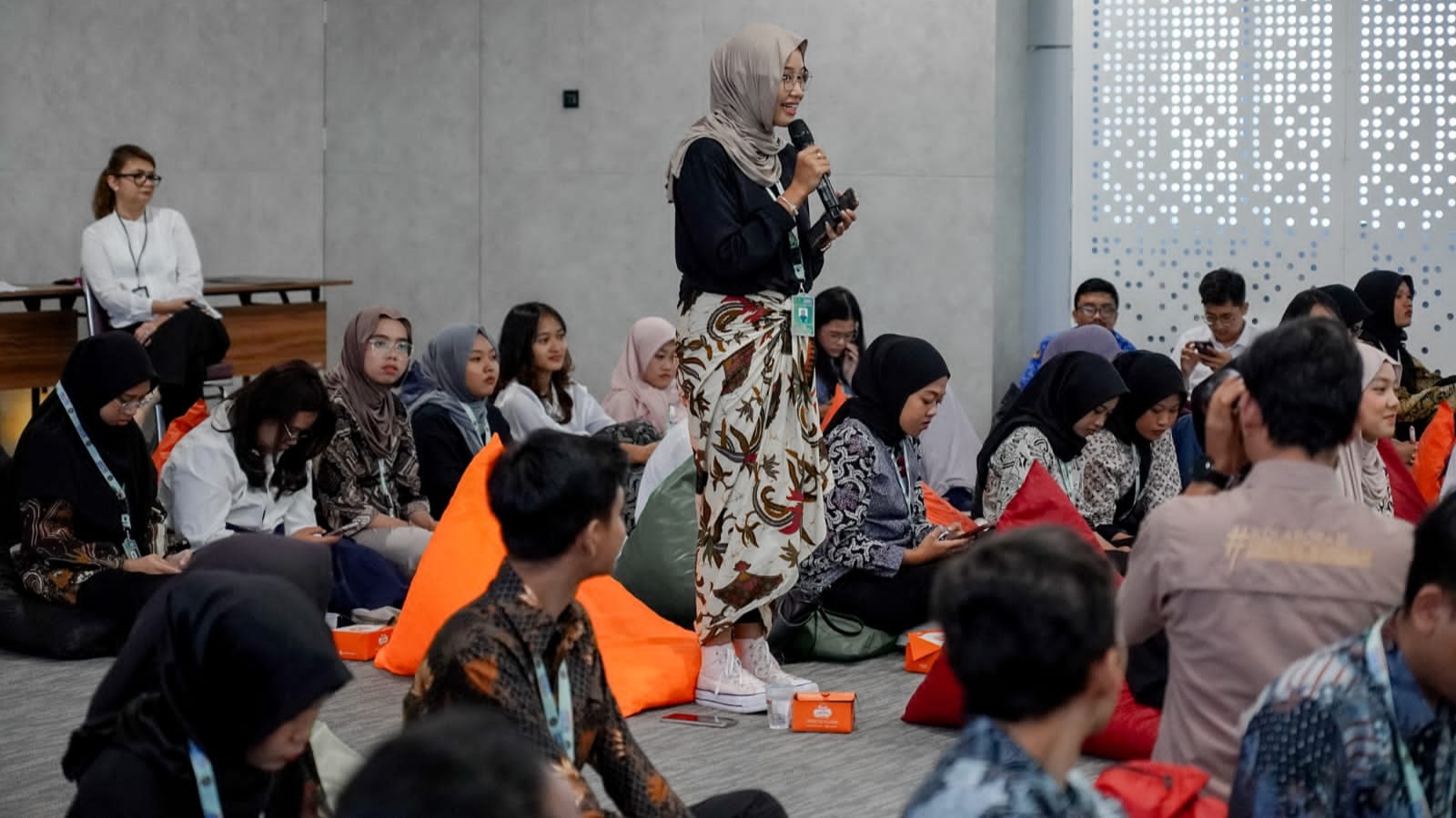 Di USU, Menantu Jokowi Keynote Speaker Talk Show “Kepemimpinan di Sumut”