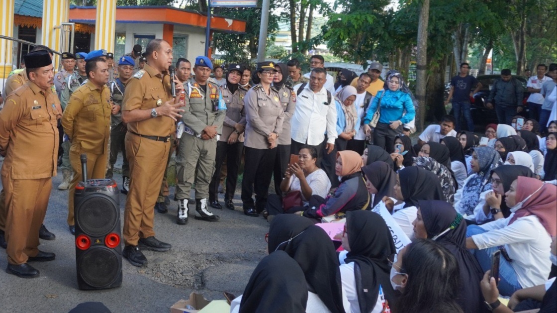 Gelar Aksi Damai, Forum PPPK Guru 2023 Langkat Minta SK Kelulusan