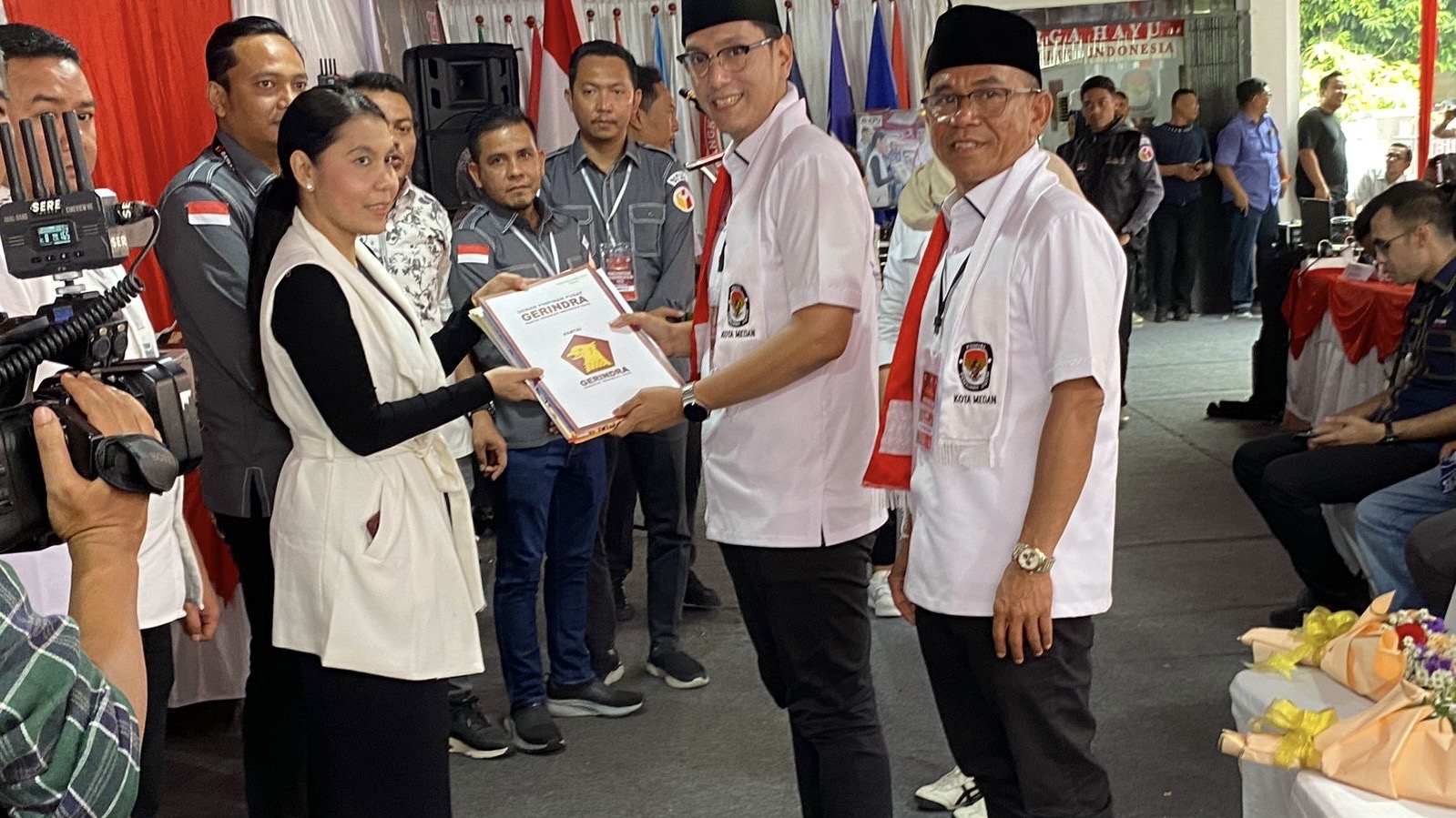 Rico Waas dan Zakiyudin Resmi Daftar Pilkada Medan 2024: Siap Bawa Perubahan dan Kemajuan Kota