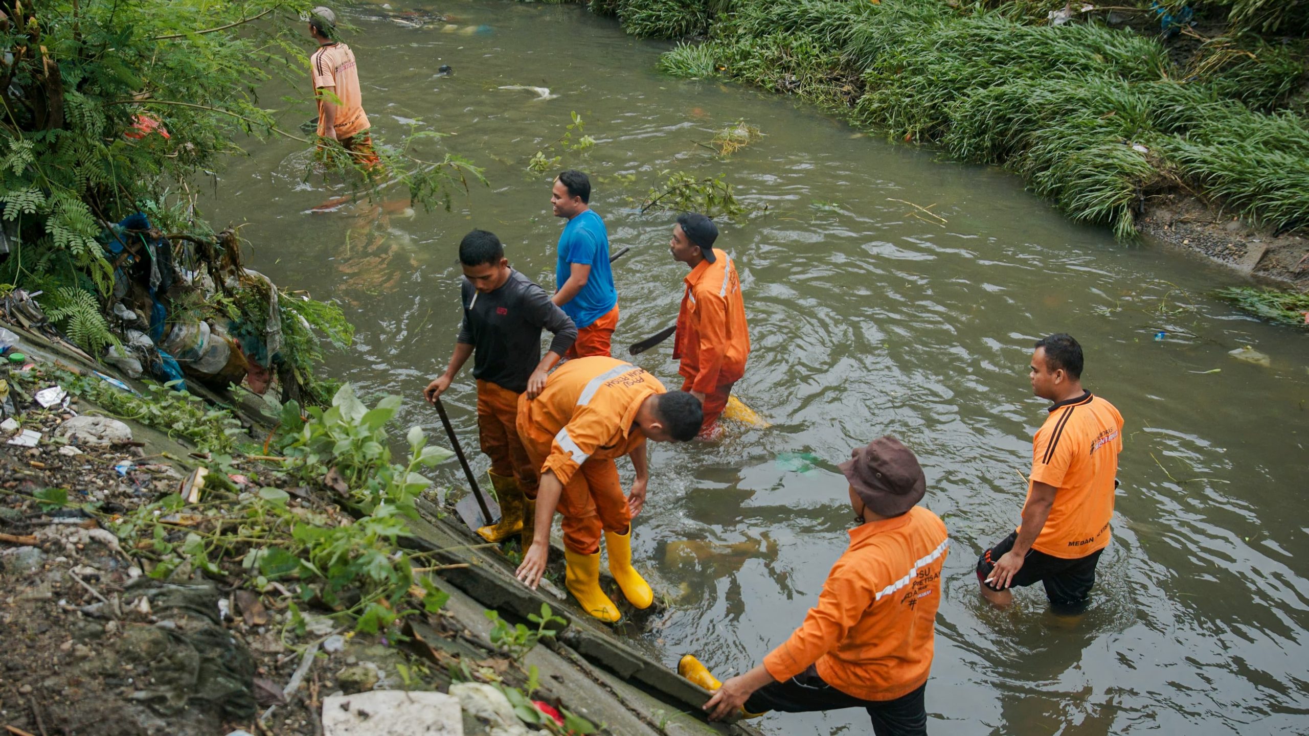 Inisiasi Polrestabes Medan Bersihkan Sungai untuk Cegah Banjir