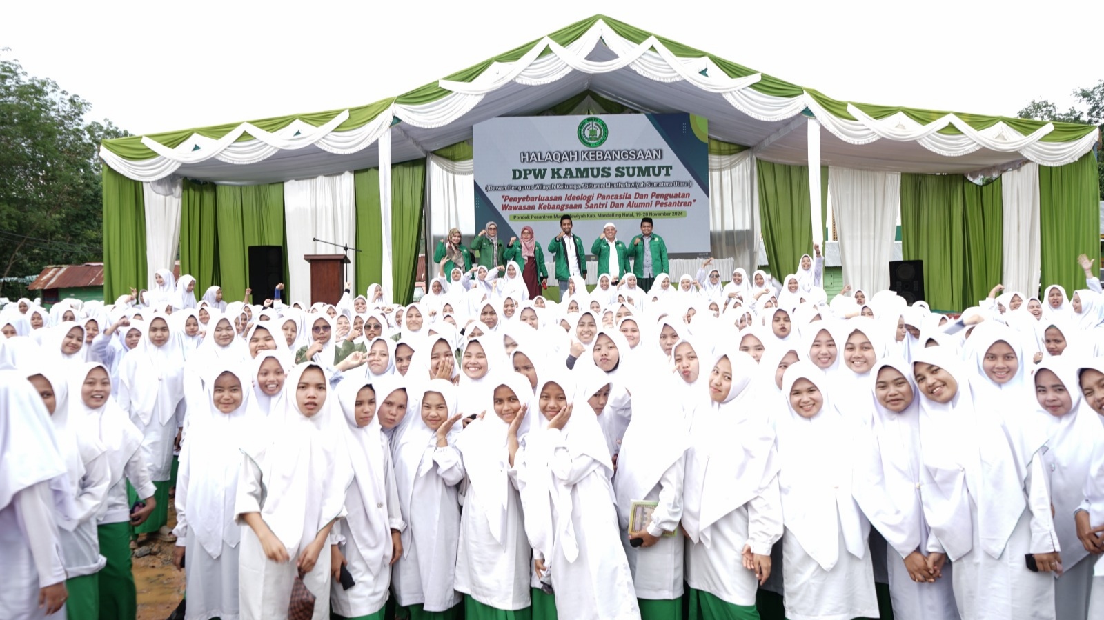 Halaqah Kebangsaan & Haul ke-69 Pendiri Ponpes Musthafawiyah Dihadiri Ribuan Peserta