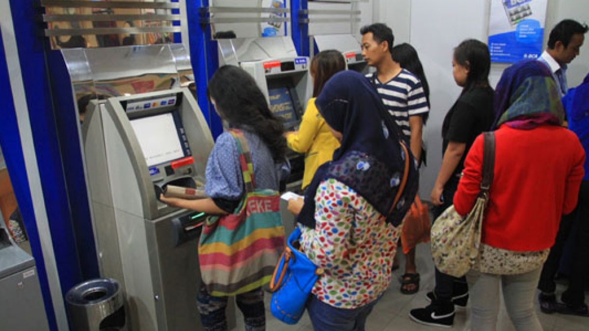 Saldo Minimum Rekening per 17 Mei 2025 dari Mandiri, BRI, BNI