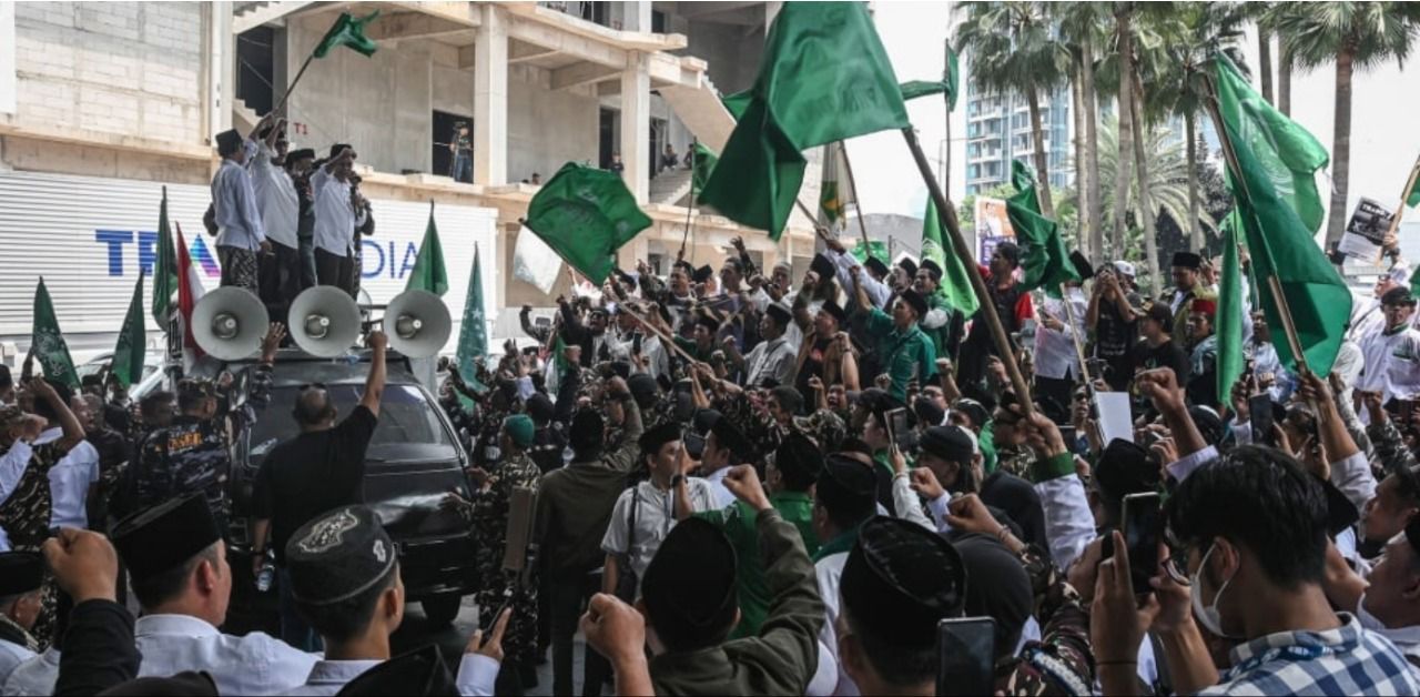 Trans7 Kena Semprot: Ketika Tayangan TV Bikin Geger Dunia Pesantren