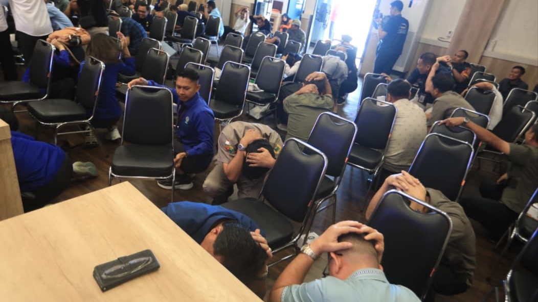 Gempa Guncang Kantor Walikota Medan, Rico Waas Dievakuasi dari Lantai Atas