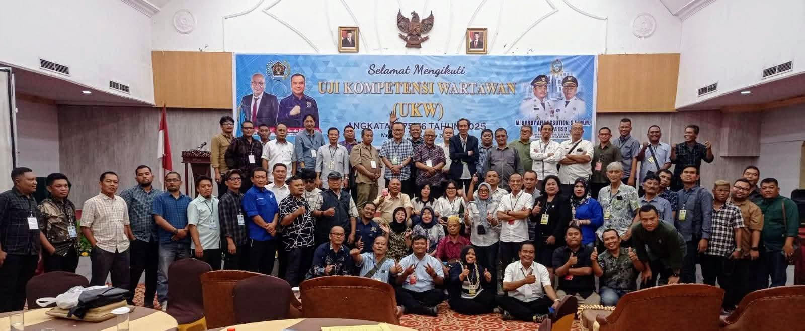 3 Anggota PWI Langkat Berhasil Naik Tingkat UKW