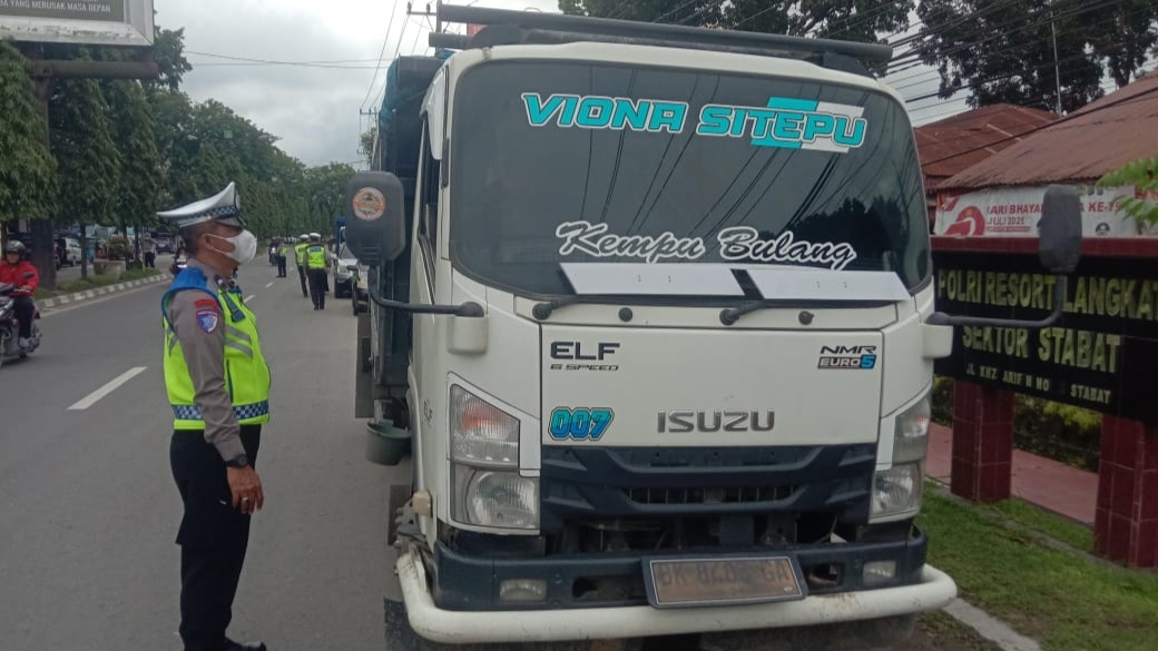 Batasan Angkutan Barang di Liburan Nataru 2025/2026, Fahami Kategorinya