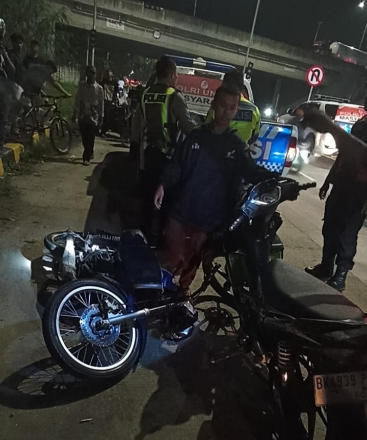 RX King Tabrak Supra X di Dekat Simpang Jalan Tol Kwala Bingai, 2 Orang Tewas