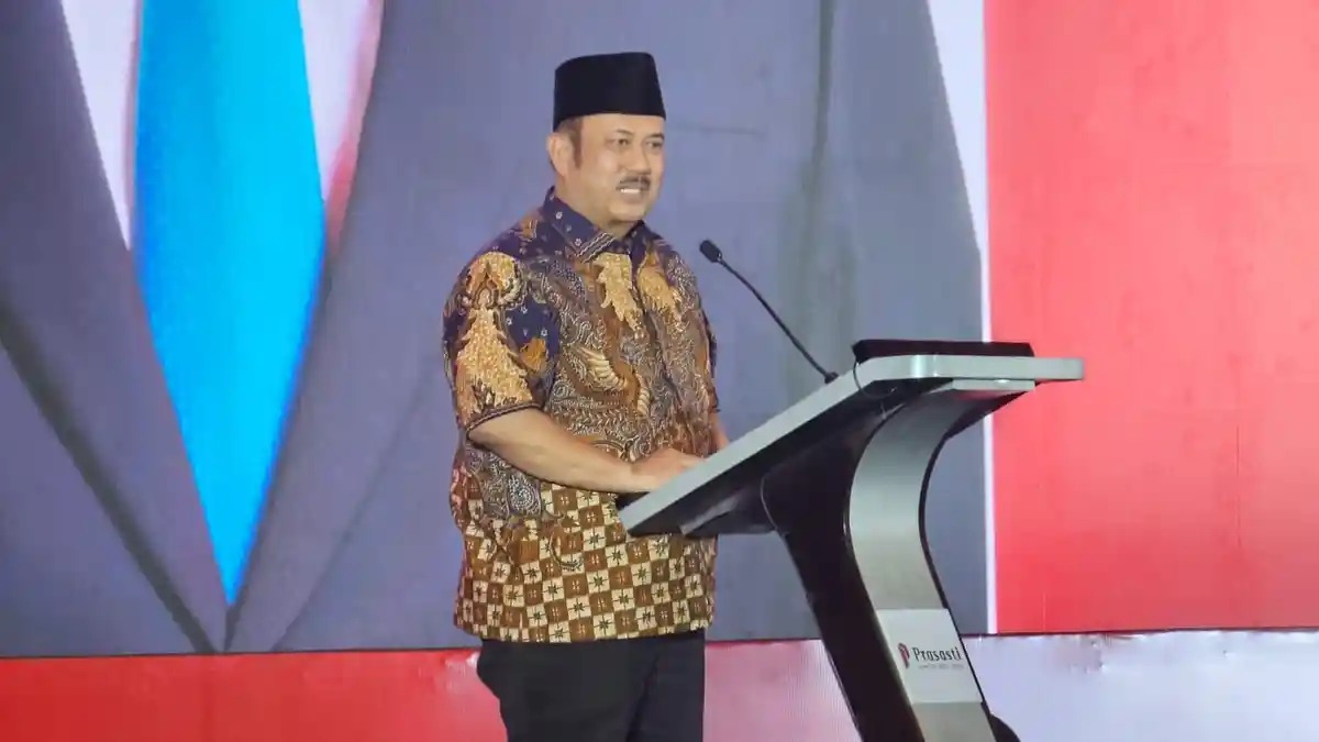 Kepala Bappenas Sebut MBG Lebih Mendesak daripada Lapangan Kerja